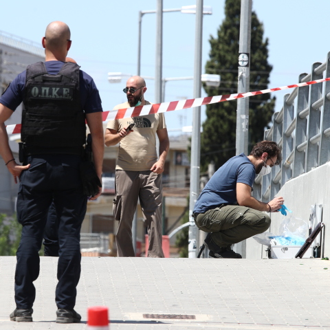 Αστυνομικές έρευνες στον τόπο της δολοφονίας του 29χρονου