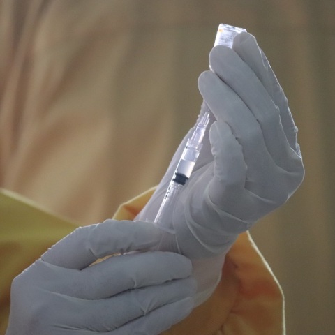 Έφτασαν στα φαρμακεία της Θεσσαλονίκης τα εμβόλια για την εποχική γρίπη - Αυξημένη η ζήτηση