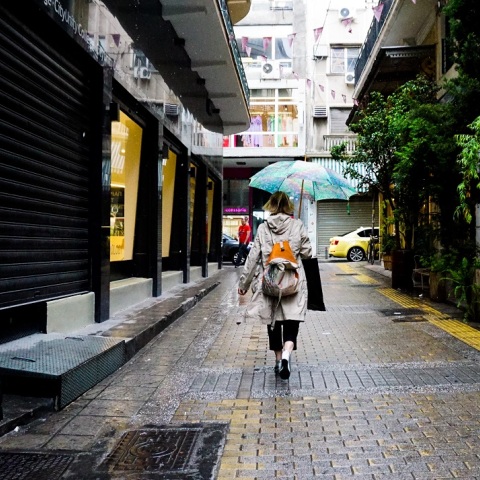 Βροχή στο κέντρο της Αθήνας