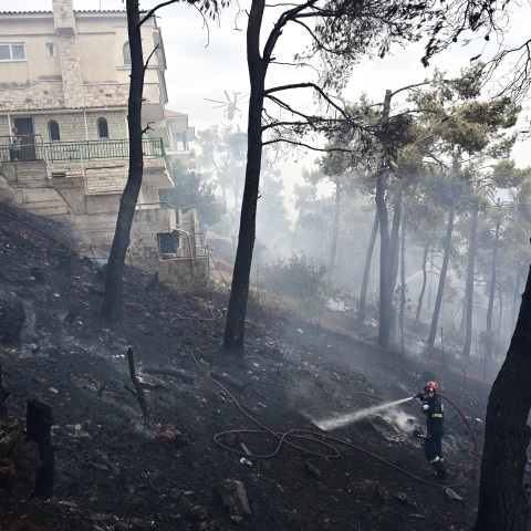 Φωτιά στη Σταμάτα