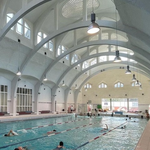 H πισίνα Butte-aux-Cailles