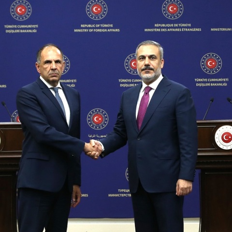  Γεραπετρίτης - Φιντάν: Ο οδικός χάρτης για τον πολιτικό διάλογο