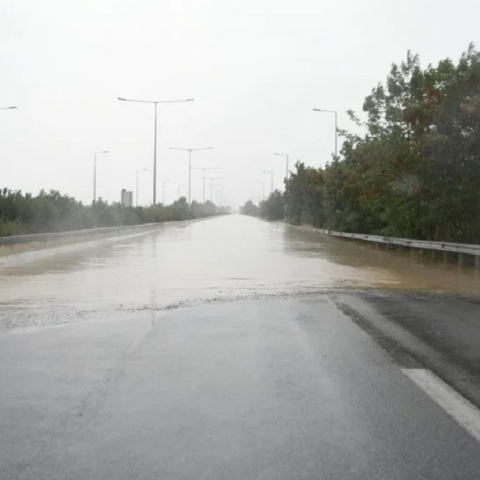 Κακοκαιρία Daniel: Έκλεισε η Εθνική Αθήνας - Θεσσαλονίκης