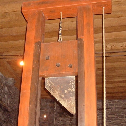 Σαν σήμερα 10 Σεπτεμβρίου 1977 εκτελέστηκε τελευταίος άνθρωπος με γκιλοτίνα