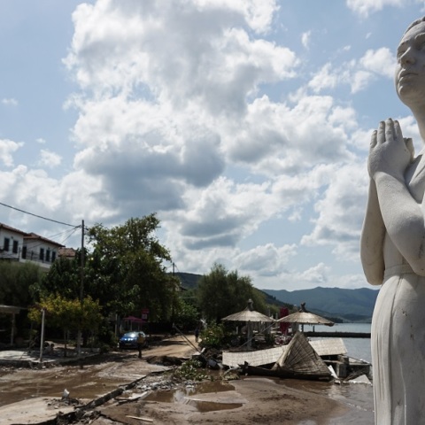 Καιρός σήμερα: Καλύτερη η κατάσταση - Σταματούν οι βροχές στη Θεσσαλία