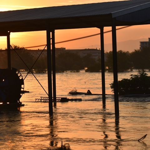 Ο Πηνειός τα ξημερώματα της Παρασκευής