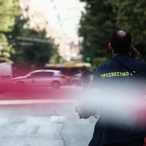 Πυροβολισμοί στη Λούτσα: Τουλάχιστον πέντε νεκροί