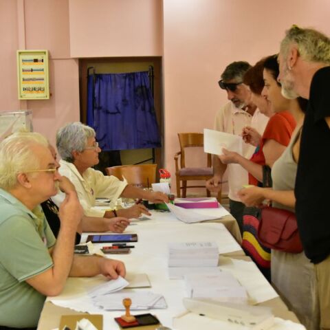 Μεγάλη η συμμετοχή στην εκλογική διαδικασία του ΣΥΡΙΖΑ © ΜΠΟΥΓΙΩΤΗΣ ΕΥΑΓΓΕΛΟΣ/ ΑΠΕ