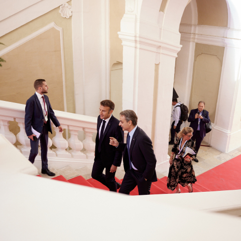 Συνάντηση Μητσοτάκη - Μακρόν στη Μάλτα