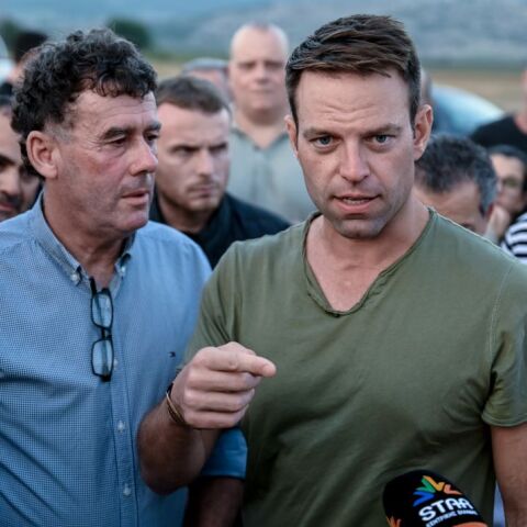 Δημοσκόπηση: Χαμηλά η δημοτικότητα Κασσελάκη