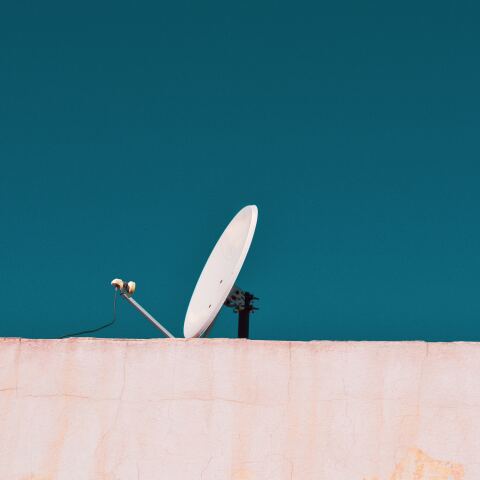 «Πιάτο» συνδρομητικής τηλεόρασης