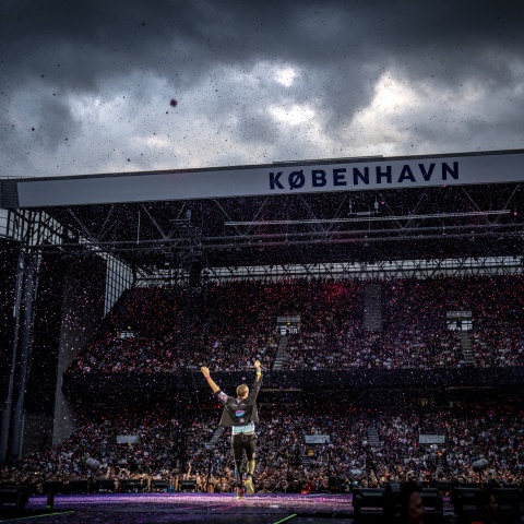 Στιγμιότυπο από συναυλία των Coldplay στη Δανία