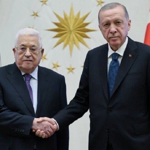 Ο Μαχμούντ Αμπάς με τον Ταγίπ Ερντογάν