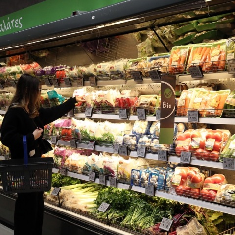 Έρευνα ΙΕΛΚΑ: Αλλαγές στις διατροφικές συνήθειες των καταναλωτών