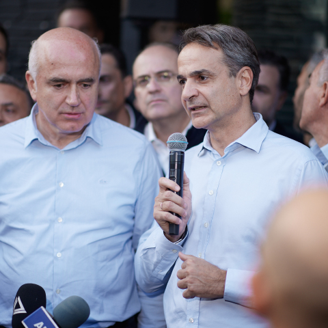 Ο Κυριάκος Μητσοτάκης με τον Χρήστο Μέτιο στην Αλεξανδρούπολη