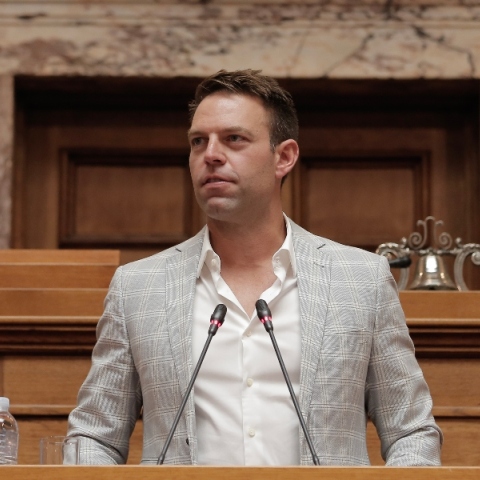 ΣΥΡΙΖΑ: Συγκρούσεις μετά τη διαγραφή Τζουμάκα - Οι αντιδράσεις και οι επικρίσεις από την Κουμουνδούρου - Το χρονικό του ανοιχτού πολέμου