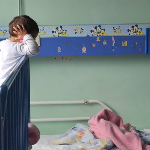 Πάτρα: Οι ειδικοί εξετάζουν το γονιδιακό υπόβαθρο της γυναίκας που έχασε τα δύο παιδιά σε έναν χρόνο