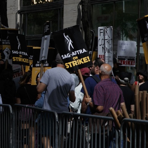 Απεργία - Χόλιγουντ: Συζητήσεις για την λήξη της απεργίας
