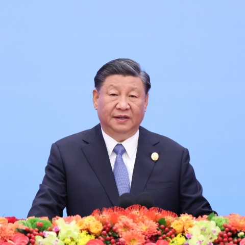 Η Κίνα παροτρύνει τις γυναίκες για μια «νέα τάση της οικογένειας»