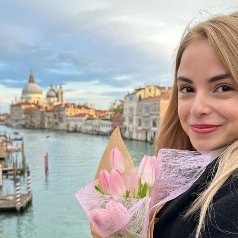 Σίσσυ Τουμάση: Υπό άκρα μυστικότητα ο γάμος της με τον Αργύρη Πανταζάρα