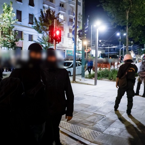 Πορεία στο κέντρο της Αθήνας για τον τραυματισμό της 16χρονης στο Νέο Ηράκλειο