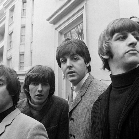 Οι Beatles επιτέλους κυκλοφόρησαν το «Now and Then», το τελευταίο και οριστικό τους τραγούδι