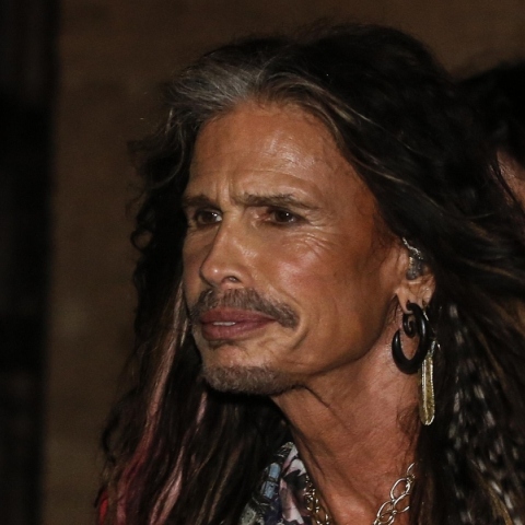 Ο Steven Tyler των Aerosmith κατηγορείται για σεξουαλική επίθεση σε 17χρονη από το 1975 