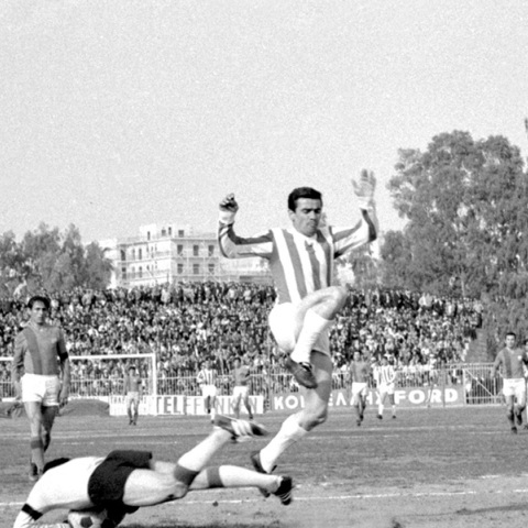 «Έφυγε» από τη ζωή ο θρύλος του Ολυμπιακού, Νίκος Γιούτσος