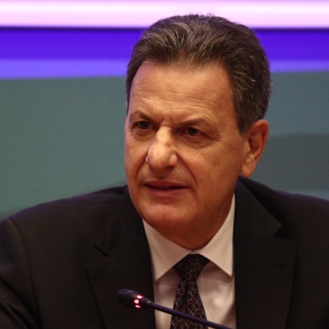 Νέες παρεμβάσεις στα τιμολόγια ρεύματος ανήγγειλε ο υπουργός Περιβάλλοντος και Ενέργειας