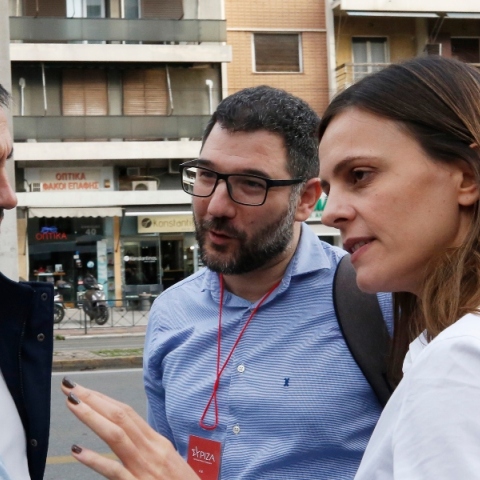 ΣΥΡΙΖΑ: «Μυστικό δείπνο» Χαρίτση-Ηλιόπουλου με Σβίγκου και Βασιλειάδη για να σταματήσουν οι αποχωρήσεις