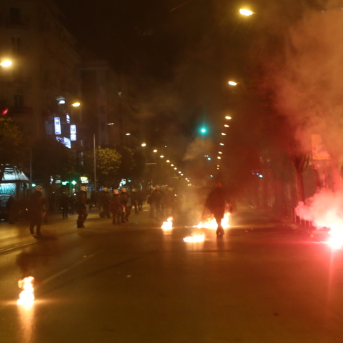 Επεισόδια στη Θεσσαλονίκη μετά την πορεία για το Πολυτεχνείο