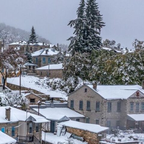 Έπεσαν τα πρώτα χιόνια στη Φλώρινα
