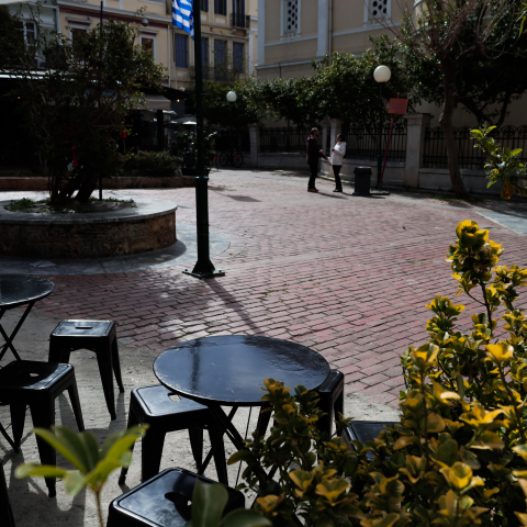 Τραπεζοκαθίσματα στην πλατεία Καρύτση