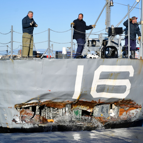 Ζημιές από την κακοκαιρία στο αντιτορπιλικό «Βέλος»