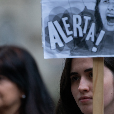 Στιγμιότυπο από διαδήλωση κατά των γυναικοκτονιών στην Ουρουγουάη