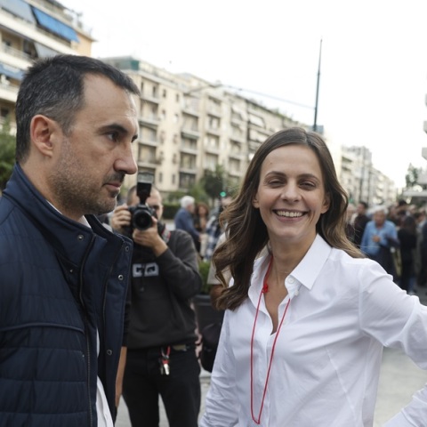 Σε διαβούλευση την Τρίτη οι αποχωρήσαντες από τον ΣΥΡΙΖΑ