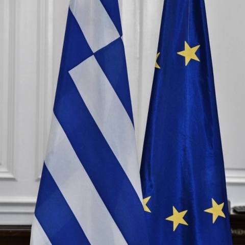 Reuters: Σε αποπληρωμή δανείων προχωράει η Ελλάδα νωρίτερα από το χρονοδιάγραμμα