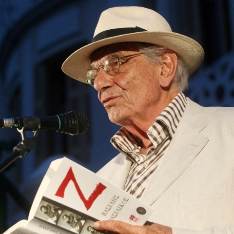 H πολιτική ηγεσία «αποχαιρετά» τον Βασίλη Βασιλικό 