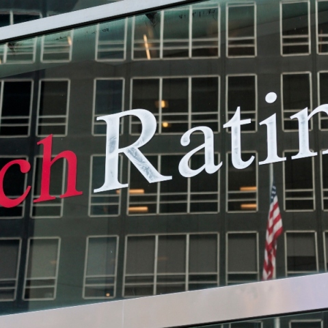 Επενδυτική βαθμίδα: Εν αναμονή της κρίσιμης αξιολόγησης από τον οίκο «Fitch»