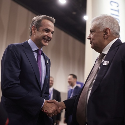 O Κυριάκος Μητσοτάκης στο Ντουμπάι για την 28η Διάσκεψη του ΟΗΕ για την Κλιματική Αλλαγή (COP28) © ΔΗΜΗΤΡΗΣ ΠΑΠΑΜΗΤΣΟΣ/ΓΡΑΦΕΙΟ ΤΥΠΟΥ ΠΡΩΘΥΠΟΥΡΓΟΥ/ΑΠΕ-ΜΠΕ