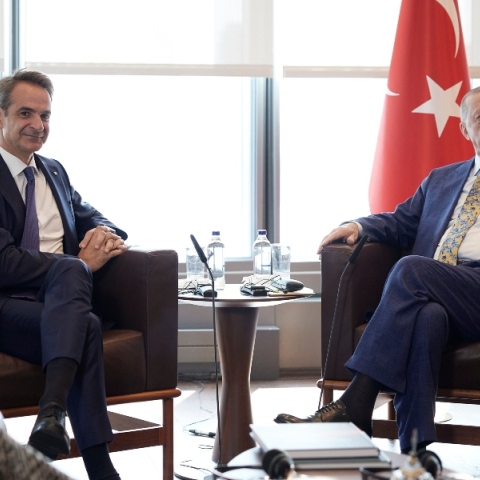 Deutsche Welle: Η νέα ποιότητα των ελληνοτουρκικών σχέσεων Ένα σχόλιο του Ronald Meinardus με αφορμή την επίσκεψη Ερντογάν στην Αθήνα