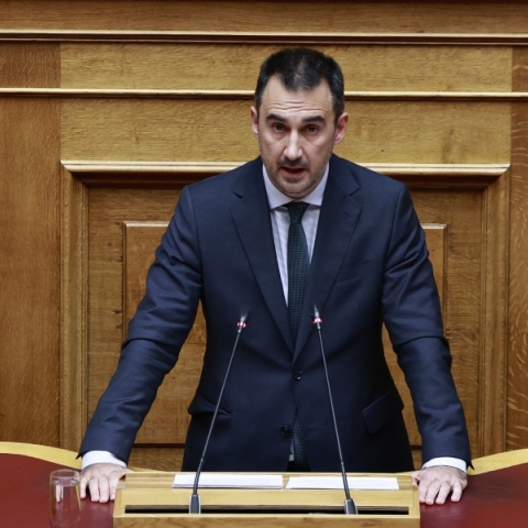 Χαρίτσης από τη Βουλή: Ομολογία αποτυχίας χαρακτήρισε το νέο φορολογικό νομοσχέδιο του υπουργείο Οικονομικών Έκκληση της Νέας Αριστεράς προς τις προοδευτικές δυνάμεις