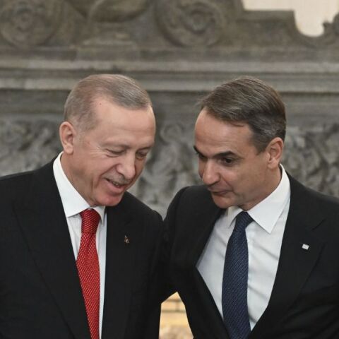 Στιγμιότυπο από τις κοινές δηλώσεις Μητσοτάκη - Ερντογάν