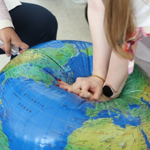 COP28: Την εγκατάλειψη των ορυκτών καυσίμων αποφάσισε  η Σύνοδος Κορυφής για κλίμα Χωρίς δεσμεύσεις η νέα συμφωνία με ασάφειες και παραθυράκια