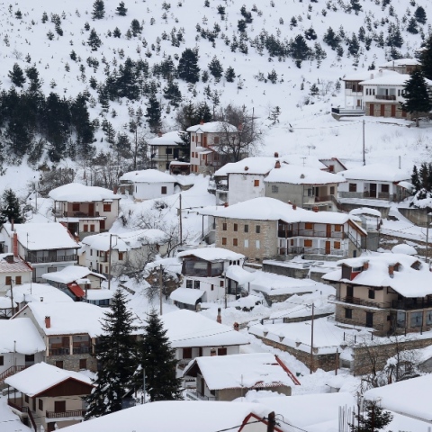 TikTok: 10 αγαπημένοι ελληνικοί προορισμοί για τον Χειμώνα Τρίκαλα, Βυτίνα, Ζαγοροχώρια, Λουτρά Πόζαρ και άλλα όμορφα μέρη, μας περιμένουν και φέτος 