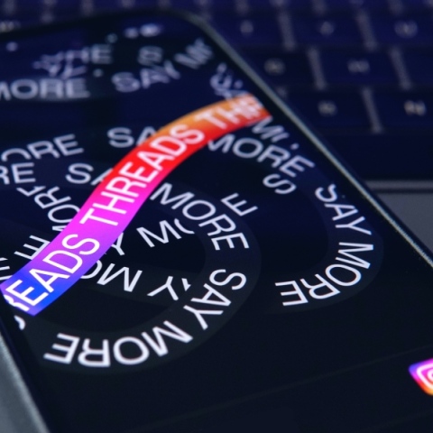 Η πλατφόρμα Threads της Meta είναι πλέον διαθέσιμη και στην Ευρώπη μετά από μήνες καθυστέρηση Ο βασικός ανταγωνιστής του Χ έπρεπε να συμμορφωθεί με την ευρωπαϊκή νομοθεσία