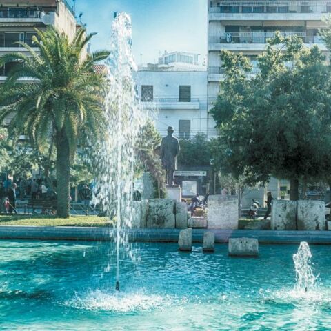 Νέα Σμύρνη και Παλαιό Φάληρο: Οι δύο γειτονιές που μας φέρνουν κοντά στη θάλασσα