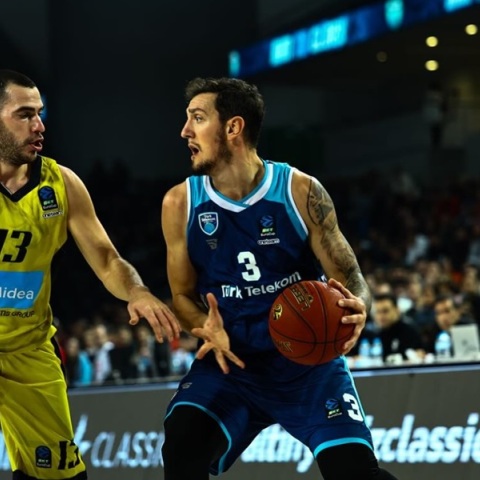 Τουρκ Τέλεκομ - Άρης 85-95: Σπουδαίο διπλό στην Άγκυρα