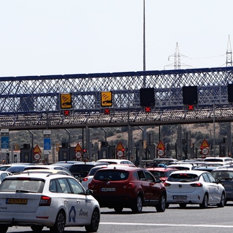 Αυξημένα μέτρα οδικής ασφάλειας της Τροχαίας για την εορταστική περίοδο - Πότε τίθεται σε ισχύ