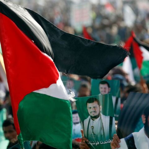 Explainer: Ποιοι είναι οι Χούθι στην Υεμένη που απειλούν το παγκόσμιο εμπόριο με τις επιθέσεις τους;